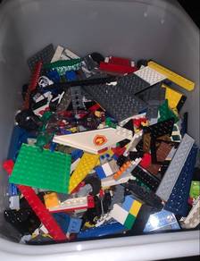 LEGO Bricks - Assorted Pieces