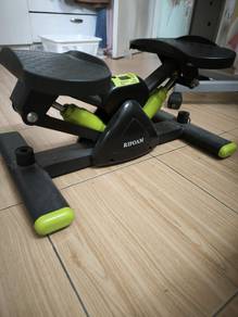 RIFOAM V Stepper Machine with Digital Monitor Leg
