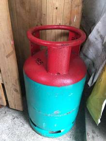 tong gas ada tiga
