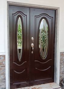 Pintu Cermin Kayu Solid Kembar