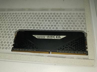vengeance 8gb DDR4 3200mhz 