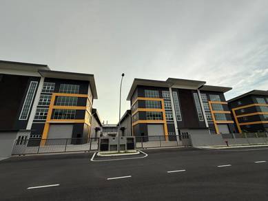 Warehouse / Factory For Rent in Klang,SGR