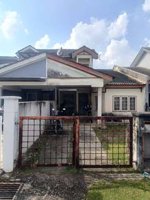 1.5-storey Terraced House For Sale in Shah Alam,SGR
