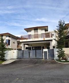 Semi-Detached House For Sale in Senawang,NSN