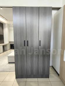 Almari Bajet 3 Pintu 