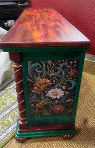 VINTAGE BOHO Sideboard /Cabinet