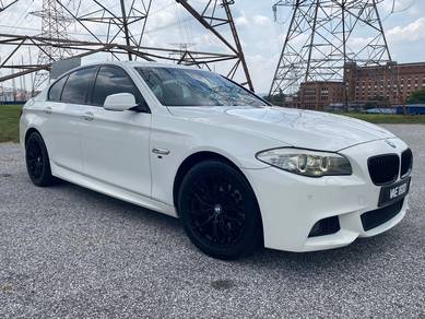 BMW 528i 28i M SPORT in Bandar Bukit Raja, SGR