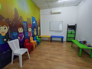 Used Chairs, Tables and Doc Cases 