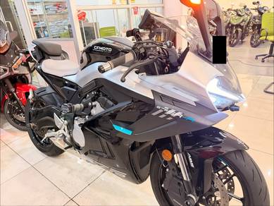CFMOTO 675SR-R