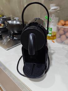 nespresso black machine