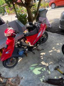 Suzuki V100