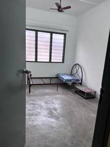 Room in Damansara Damai, SGR