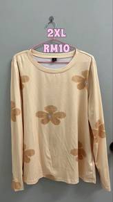 Baju perempuan