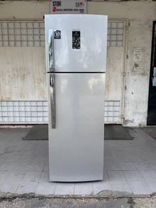 Electrolux Twin Door Peti ais Fridge 347Lt