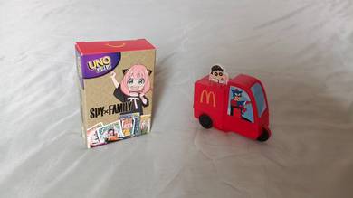 MCD Happy Meal Toys Spy X Family Uno Flip! Crayon