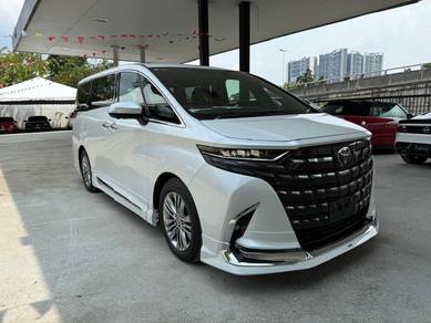 Toyota Alphard Z in Puchong, SGR
