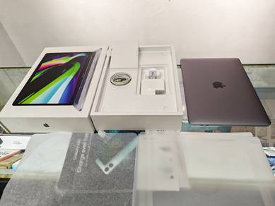 Macbook Pro 13 inch M2 2022 8Gb Ram / 256Gb Ssd