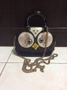 L V Alma Owl Sling Bag - L o u i s V u i t t o n