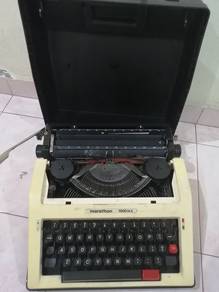Mesin Taip Lama Antik Antique