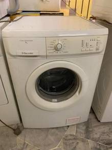 7kg Electrolux Automatic hot water washer