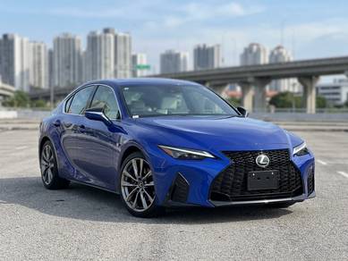 Lexus IS 300 F-SPORT in Johor Bahru, JHR