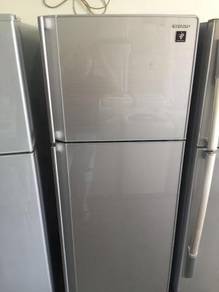 Hitachi Peti Sejuk Ais Ice Big Fridge Refrigerator