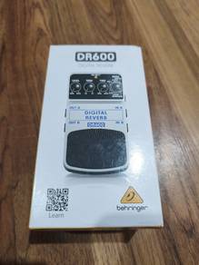 Behringer Pedal Set