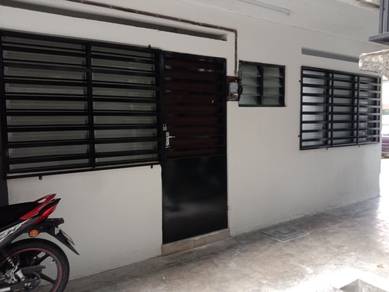 Terraced House For Rent in Sitiawan,PRK