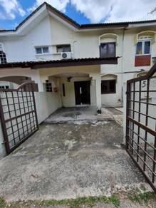 Room in Ayer Keroh, MLK