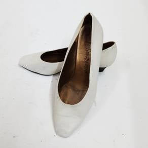 Yves Saint Laurent White Heels