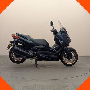 Yamaha XMAX