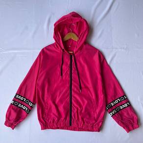 Women’s Windbreaker(M)