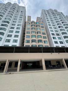 Condominium For Sale in The Peak Condominium