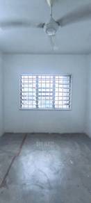 Flat For Rent in Bandar Bukit Tinggi 2