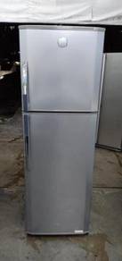 LG Sejuk Refrigerator Fridge Ais Freezer Peti Ice