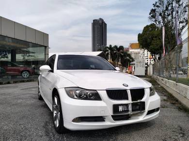 BMW 320i 20i (CKD) in Ampang, KUL