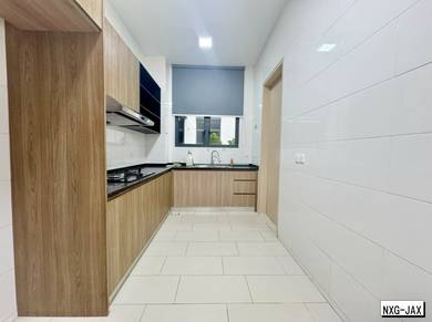 Semi-Detached House For Rent in Setia Alam,SGR