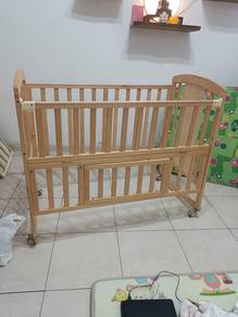 【出售 Baby 婴儿床】Baby Cot / Baby Bed for Sale