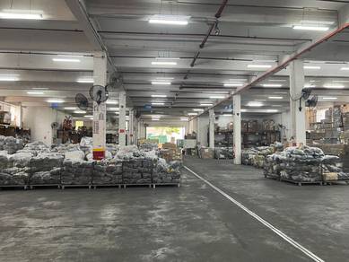 Warehouse / Factory For Rent in Glenmarie,SGR