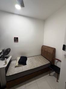 Room in Sentul, KUL