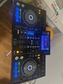 Used Pioneer XDJ RX like new condition