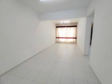 Condominium For Sale in I-Santorini