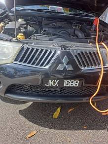 Mitsubishi Triton 4x2 in Yong Peng, JHR
