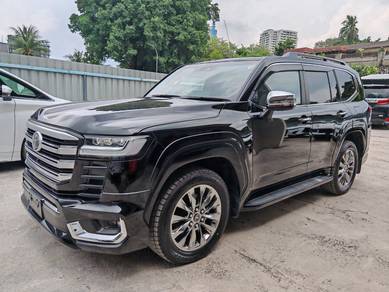 2023 Toyota Land Cruiser ZX