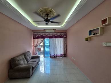 Apartment For Rent in Sri Akasia