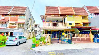 3-storey Terraced House For Sale in Ampang,SGR