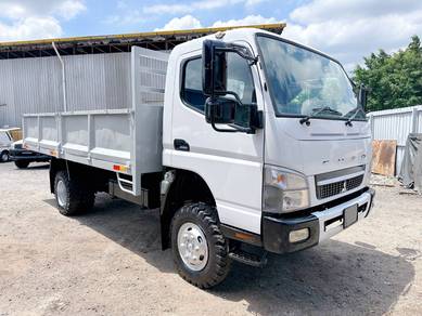 Mitsubishi Fuso FG83PE 4x4 2018 Local 14ft Kargo