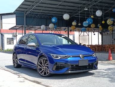 Volkswagen Golf R in Old Klang Road, KUL