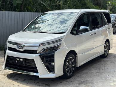 Toyota Voxy ZS KIRAMEKI III in Shah Alam, SGR