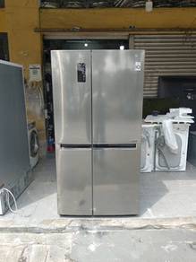 LG side by side doors refrigerator fridge 687 Lit
